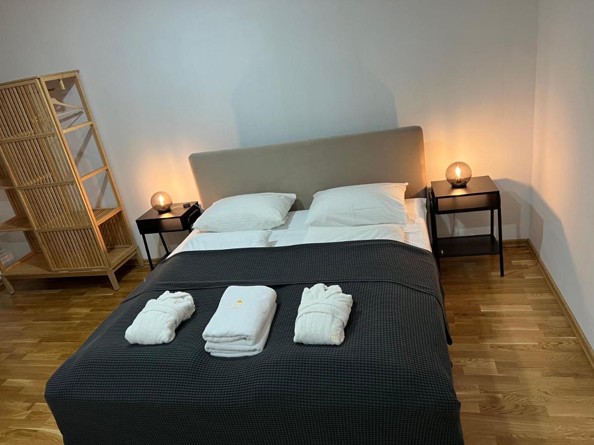 Hotel Central ולאסיץ מראה חיצוני תמונה