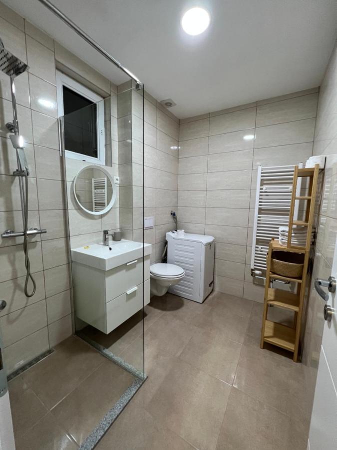 Hotel Central ולאסיץ מראה חיצוני תמונה