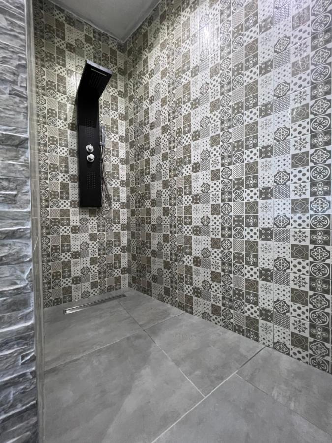 Hotel Central ולאסיץ מראה חיצוני תמונה