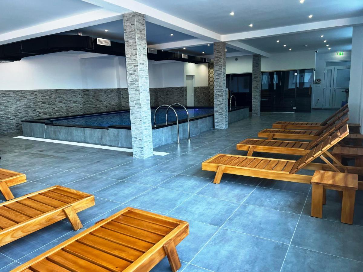 Hotel Central ולאסיץ מראה חיצוני תמונה